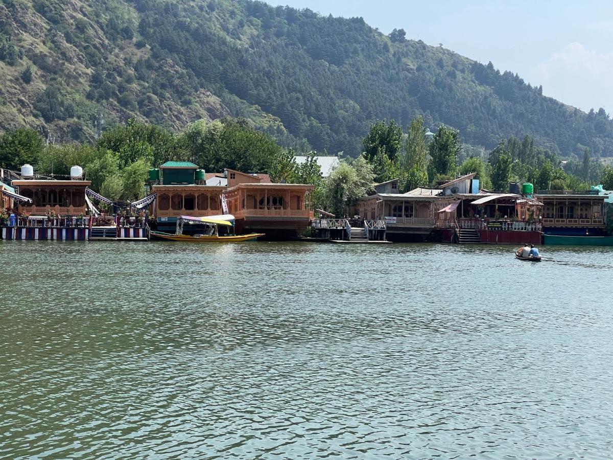 Hotel Aristotle Group Of Houseboats & Transportation Srīnagar Exterior foto